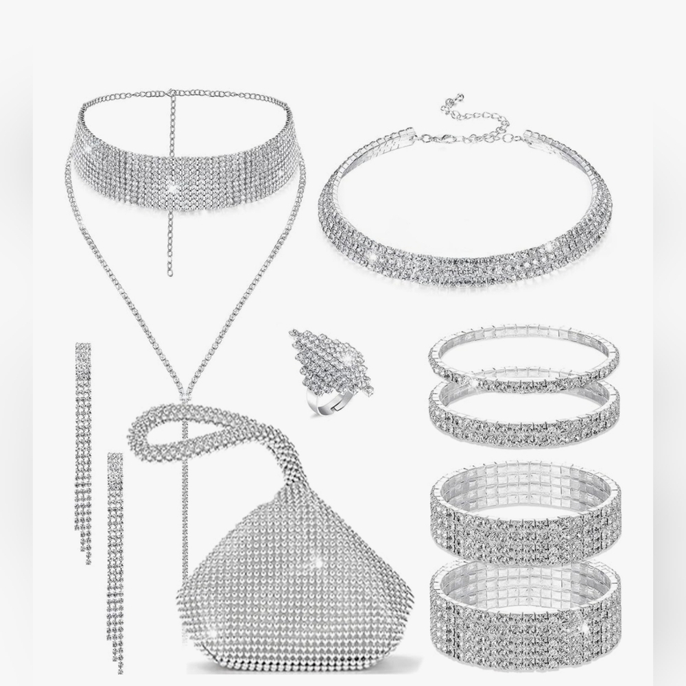 Elegant Silver Jewelry Set for Women